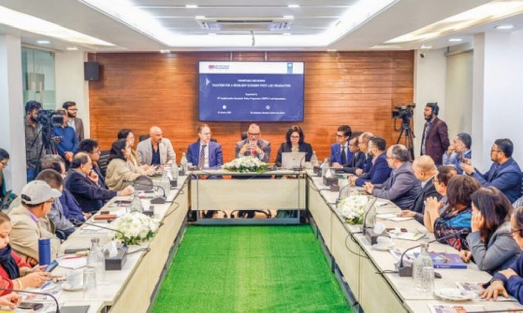 Director Of Posh Garments Participated In A Roundtable Discussion